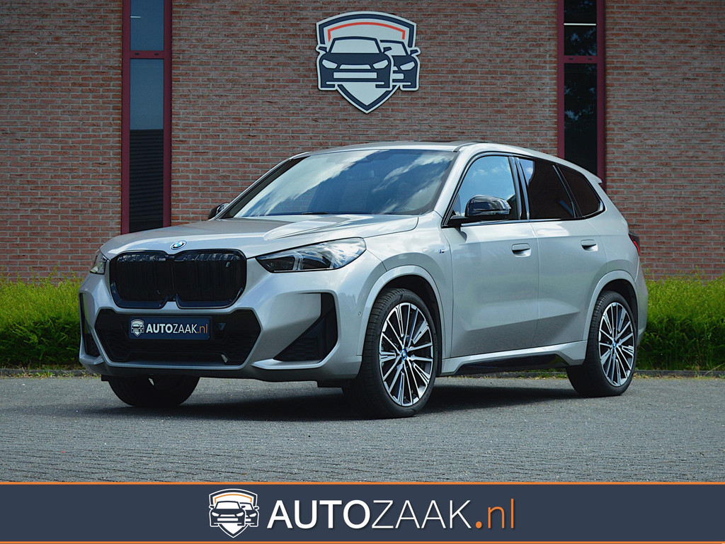 57120853-0.jpg